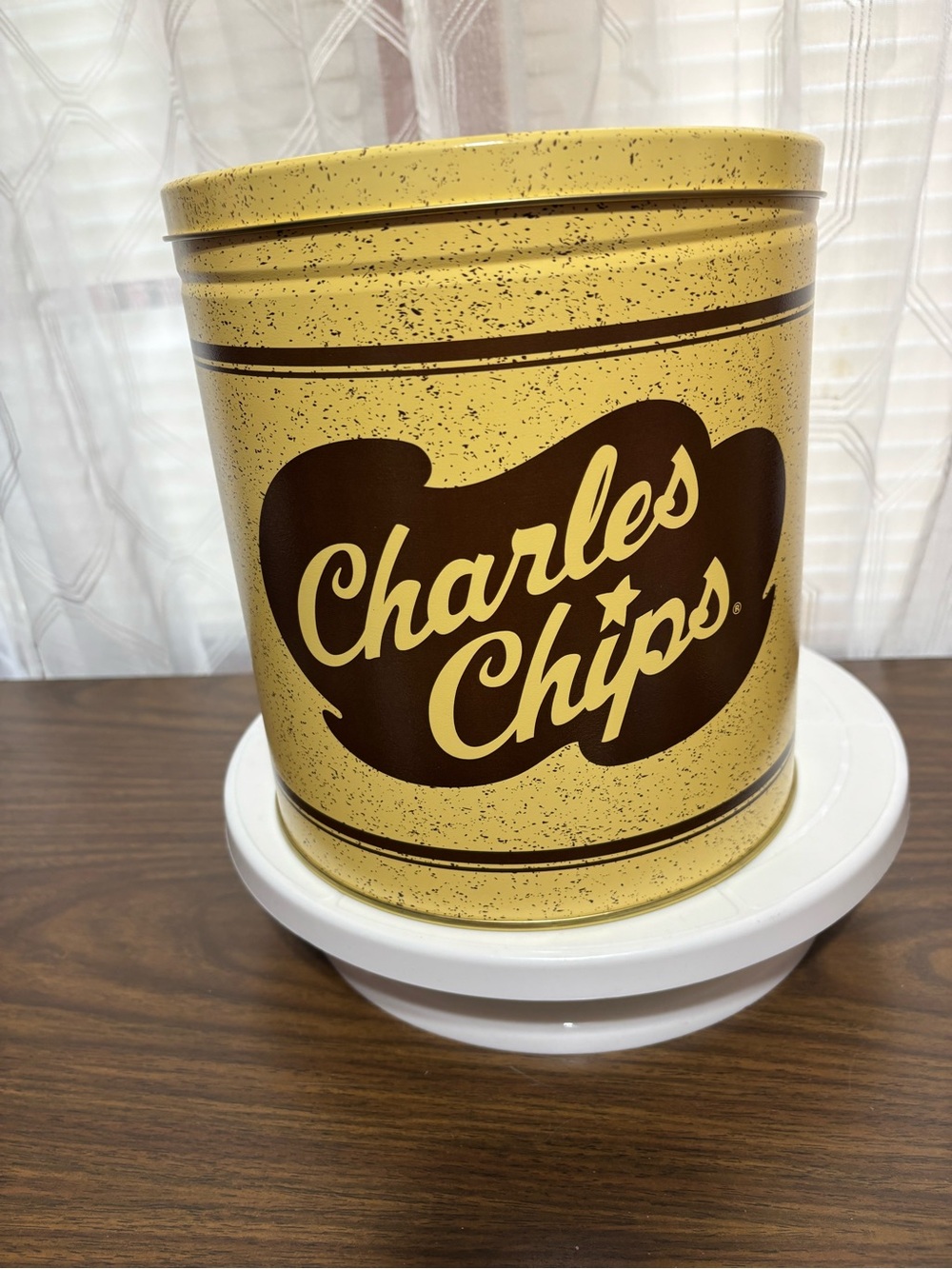 Charles chips old-fashioned can retro 8 inches wide 8 1/2 inches tall